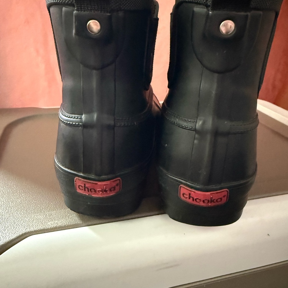 Chooka Women’s Black Rain Boots. Size 9 but feels like a size 8. Very narrow